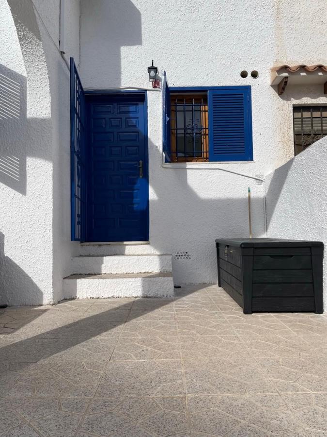 Ferienwohnung Casa Benita Torrevieja Exterior foto